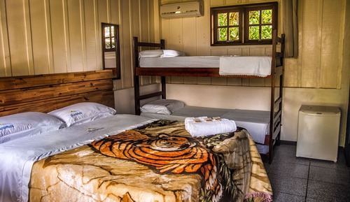 Suite, baño privado (1)