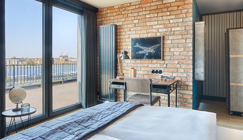 Habitación económica doble, vistas al puerto