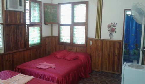 Habitación Confort con 2 camas individuales