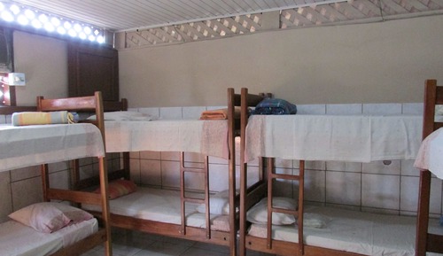 Dormitorio compartido básico, varias camas, no fumadores