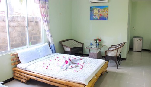 Bungalow, vistas al jardín