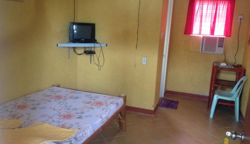 Habitación (  B  )
