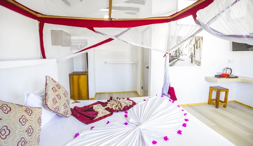 Habitación, mirando al mar