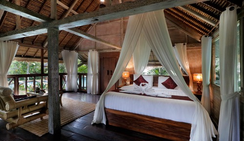 Suite, vistas al río