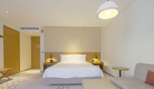 Habitación, 1 cama de matrimonio grande con sofá cama, vistas a la ciudad