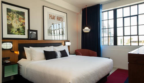 Habitación estándar, 1 cama de matrimonio grande, notificación por teléfono o timbre