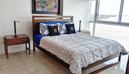 Suite Premium, 1 habitación, baño privado, planta baja