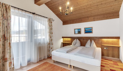 Apartamento, 2 habitaciones, terraza (Dachgeschoss; excl. 110€ cleaning fee)