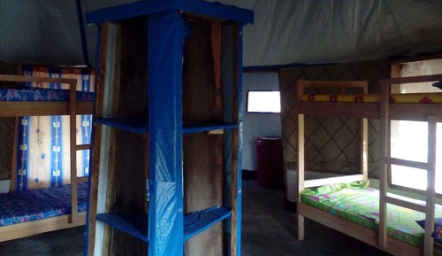 Dormitorio compartido básico, no fumadores