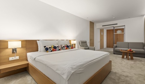 Suite junior, vistas al patio