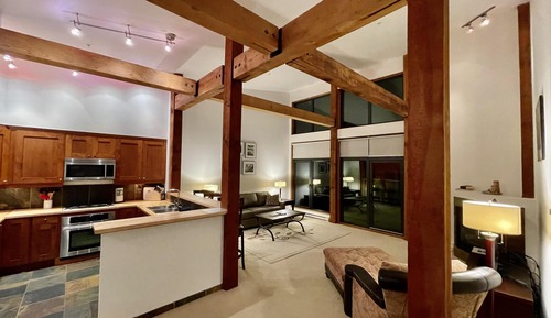 Apartamento (Luxury 1700sqf Villa overlooking Big )
