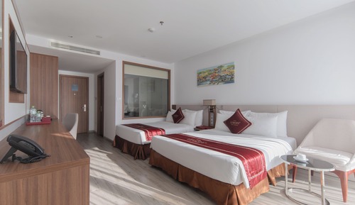 Habitación triple Deluxe, vistas a la ciudad