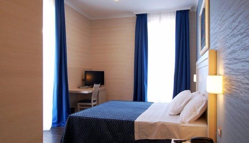 Habitación triple Deluxe
