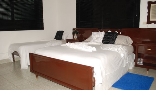 Habitación con 1 cama doble o 2 individuales