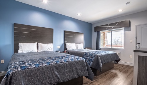 Habitación básica, 2 camas de matrimonio, fumadores
