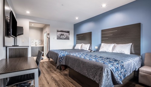 Habitación básica, 2 camas de matrimonio, no fumadores