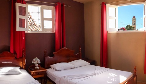 Habitación triple básica