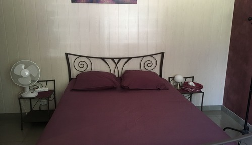 Habitación clásica doble, 1 cama doble, baño privado, planta baja