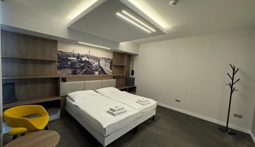 Habitación estándar con 1 cama doble o 2 individuales