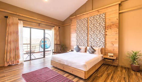 Suite Royal, 1 cama de matrimonio grande, vistas a la montaña, junto a la piscina