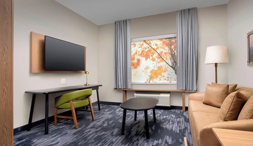 Suite, varias camas (Mobility/Hearing Accessible, Tub)