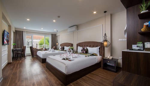 Habitación familiar, balcón