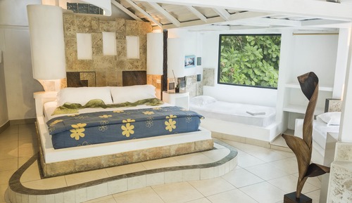 Suite, bañera de hidromasaje