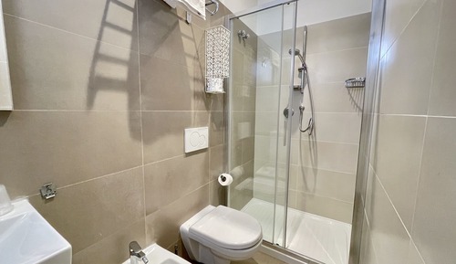 Habitación cuádruple Confort, varias camas, no fumadores