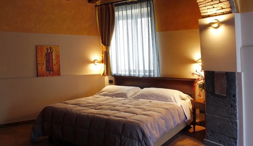 Habitación estándar con 1 cama doble o 2 individuales