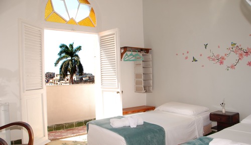 Habitación familiar con 2 camas individuales, 2 camas individuales, no fumadores, baño compartido
