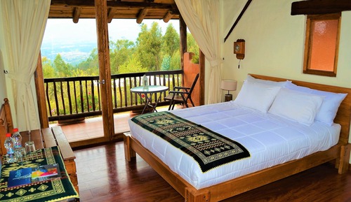 Habitación panorámica doble, 1 cama de matrimonio, vistas a la ciudad (2)