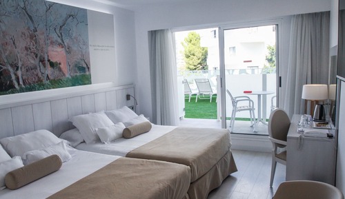 Habitación, terraza (Culb Solarium 4 adults)