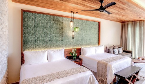 Queen Suite Ocean View