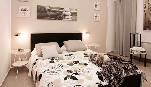 Deluxe Double Room, Private Bathroom (Violino)