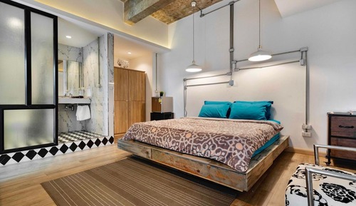 BA Suite (AK)