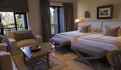 Suite estudio Premium, 2 camas dobles, vistas al patio