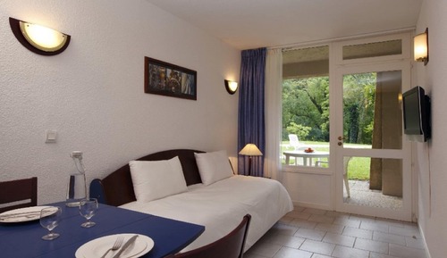 Estudio clásico (studio 2 personnes avec vue rivière)