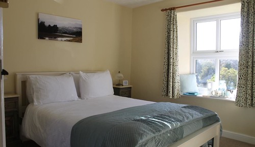 Habitación tradicional doble, 1 cama de matrimonio grande, vistas al jardín