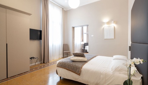 Suite superior, vistas al canal