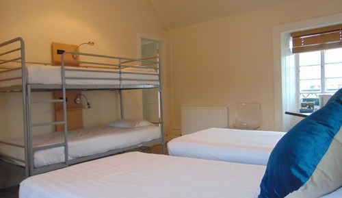 Habitación cuádruple superior, varias camas, no fumadores, baño privado