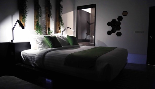 1-Bedroom Pool Villa (Green)