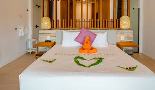 Suite Premium, 1 cama de matrimonio grande, piscina privada, vistas a la bahía