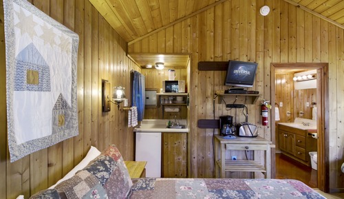 Cabaña clásica, 1 cama de matrimonio, no fumadores, vistas al jardín