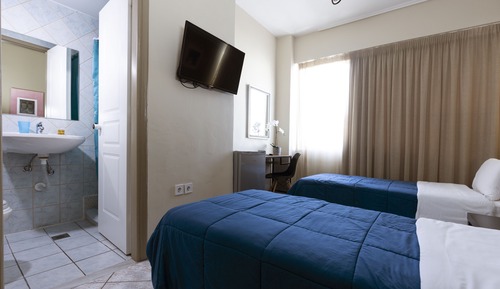 Habitación con 2 camas individuales