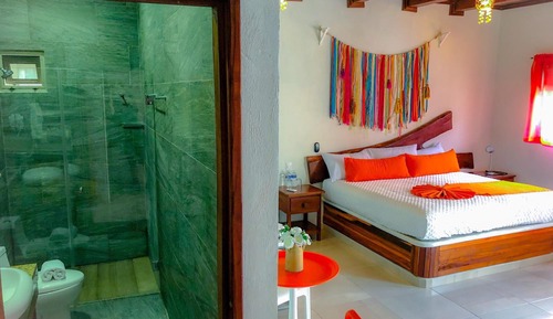 Habitación superior, 1 cama de matrimonio grande, no fumadores