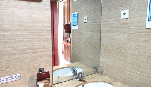 Habitación superior con 2 camas individuales