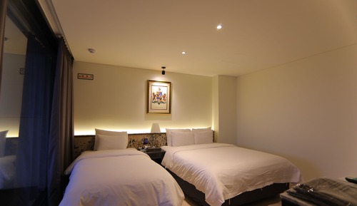 Royal Terrace B