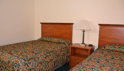 Habitación básica doble, 2 camas dobles, no fumadores
