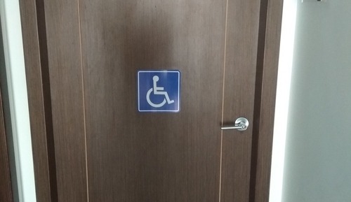 Habitación Confort con 2 camas individuales, varias camas, accesible para personas con discapacidad