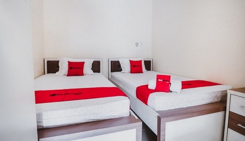 Habitación con 2 camas individuales